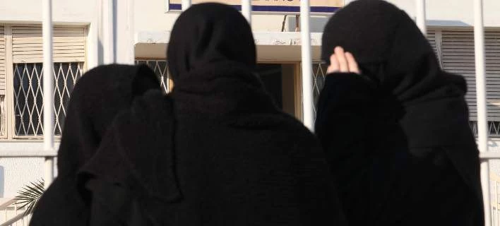 Καλόγριες… μαϊμού εξαπατούν πολίτες σε Λάρισα, Βόλο και Λαμία
